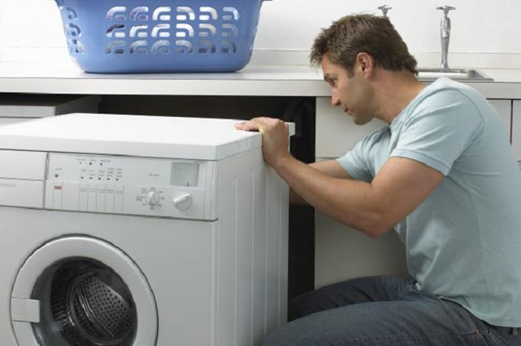 Lỗi E2 máy giặt Aqua là gì?