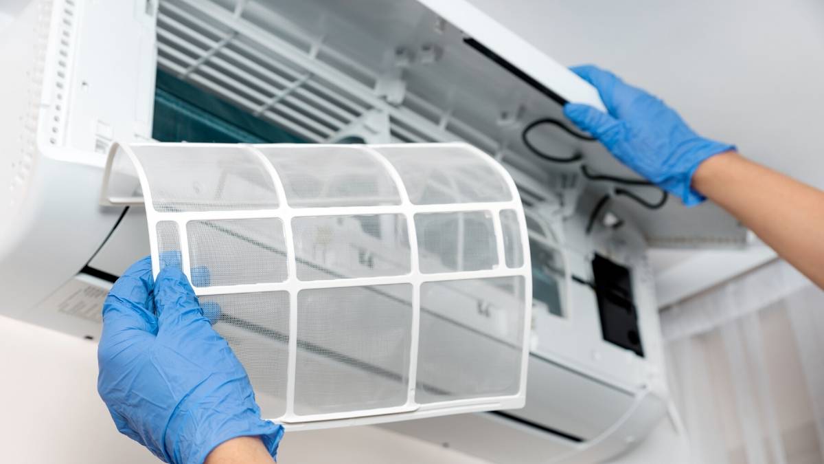 Air Conditioner Cleaning in Phuket | Save Up 50% at Dealsee